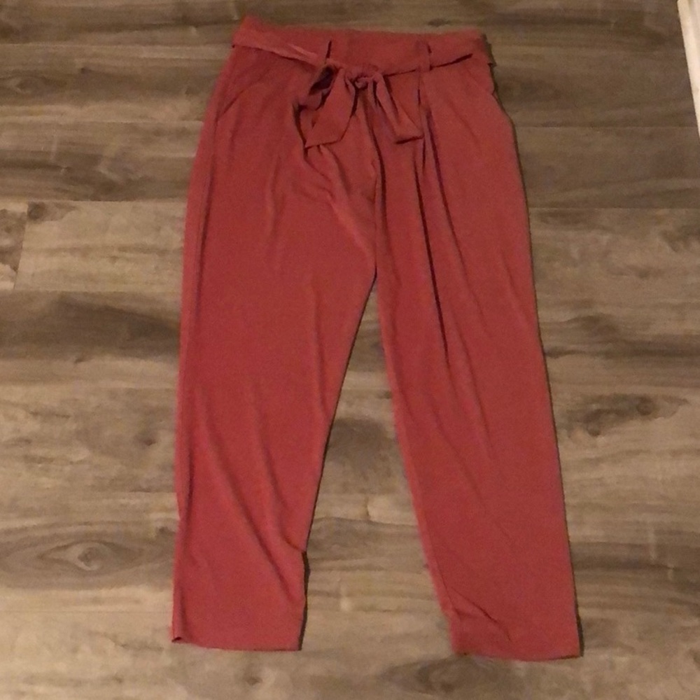 Women’s Express high waisted trousers with belt